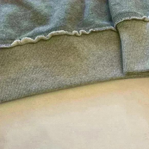 Wizarding World of Harry Potter Ravenclaw Sweatshirt  Embroidered front size XS - Picture 4 of 9